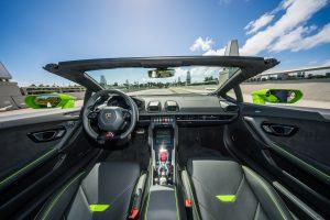 green lamborghini huracán evo front interior